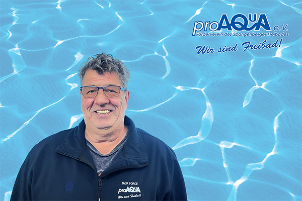 Porträt von Dieter Ruppel, Vorstandsmitglied des ProAqua Schwimmbads in Spangenberg.