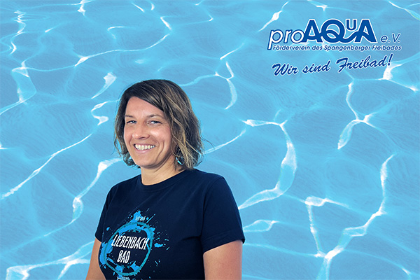 Porträt von Miriam Koch, Vorstandsmitglied des ProAqua Schwimmbads in Spangenberg.